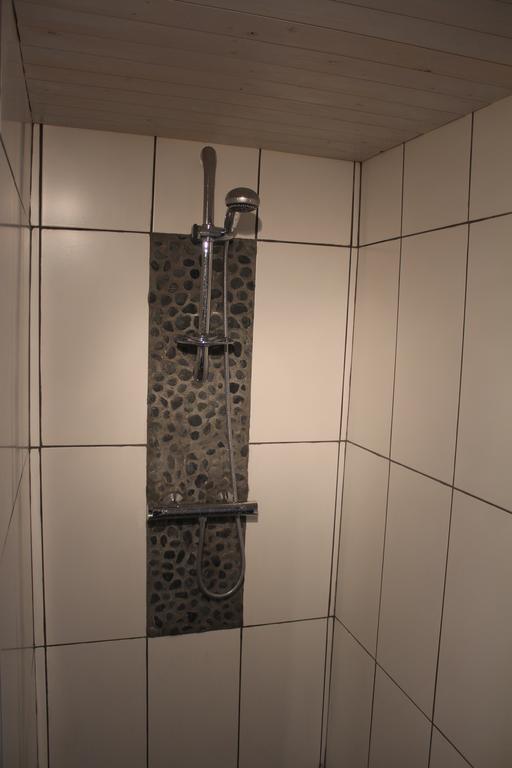 Le Neblon Insolite 乌费 外观 照片